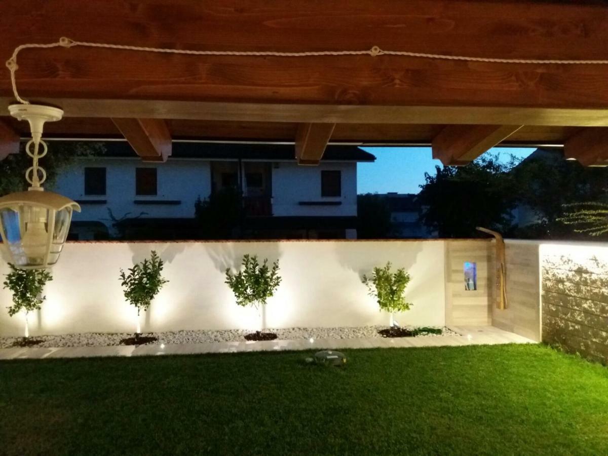 Villa Sabaudia Ngoại thất bức ảnh
